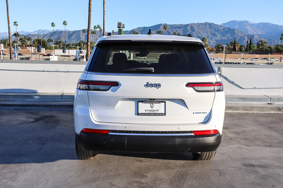 Used 2023 Jeep Grand Cherokee L Laredo RWD image 8