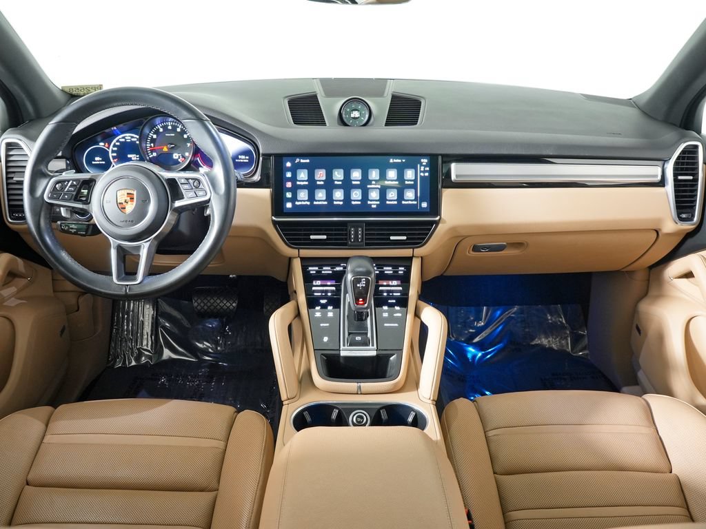 Certified 2023 Porsche Cayenne Platinum Edition AWD/4WD image 23