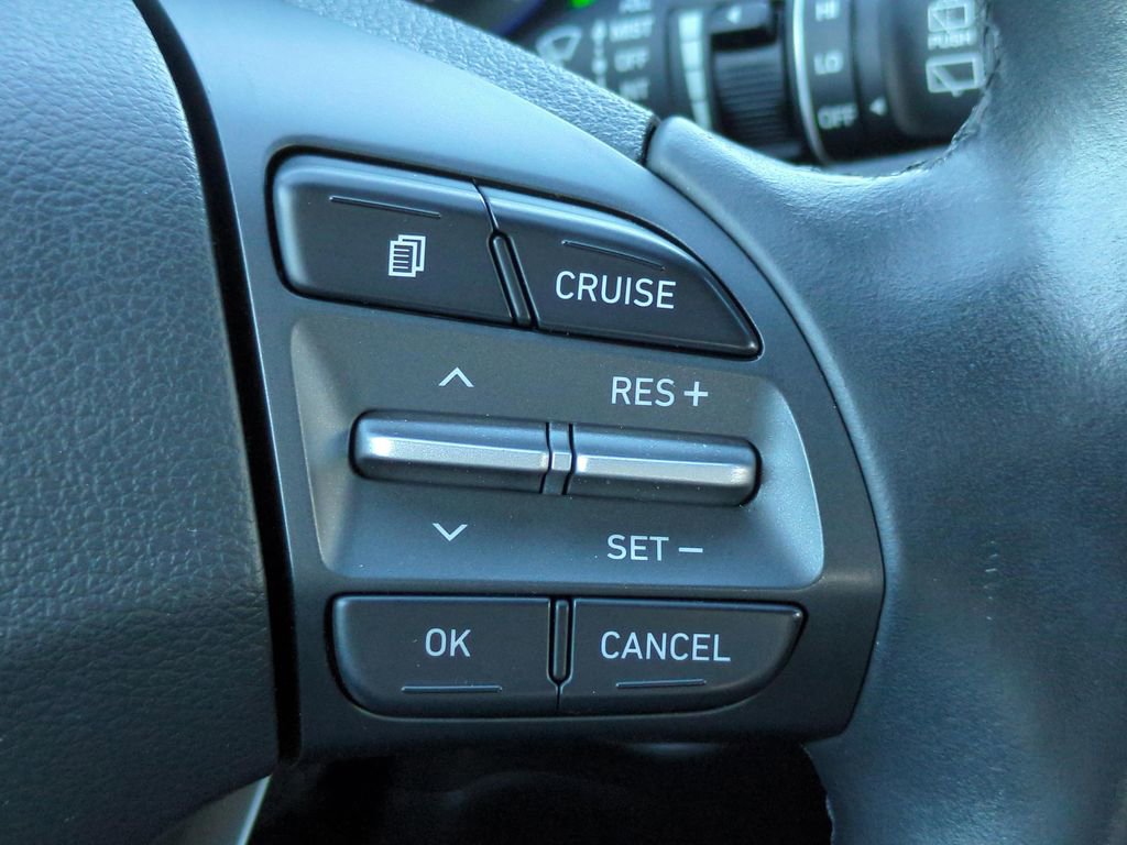 Used 2019 Hyundai Kona SEL image 30