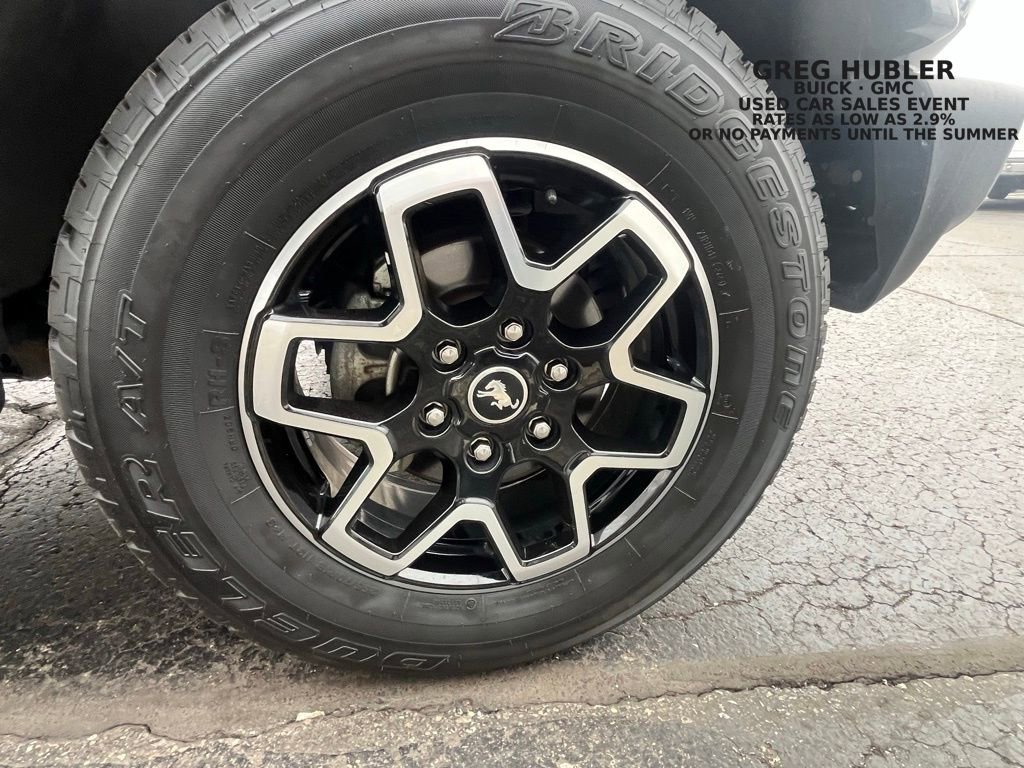 Used 2023 Ford Bronco Outer Banks image 11