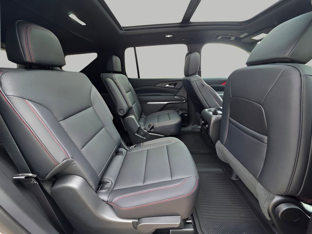 New 2026 Chevrolet Traverse Z71 w/ Enhanced Driving Package image 12