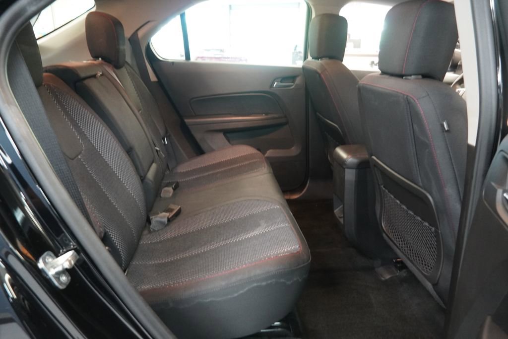 Used 2017 Chevrolet Equinox LS FWD image 29