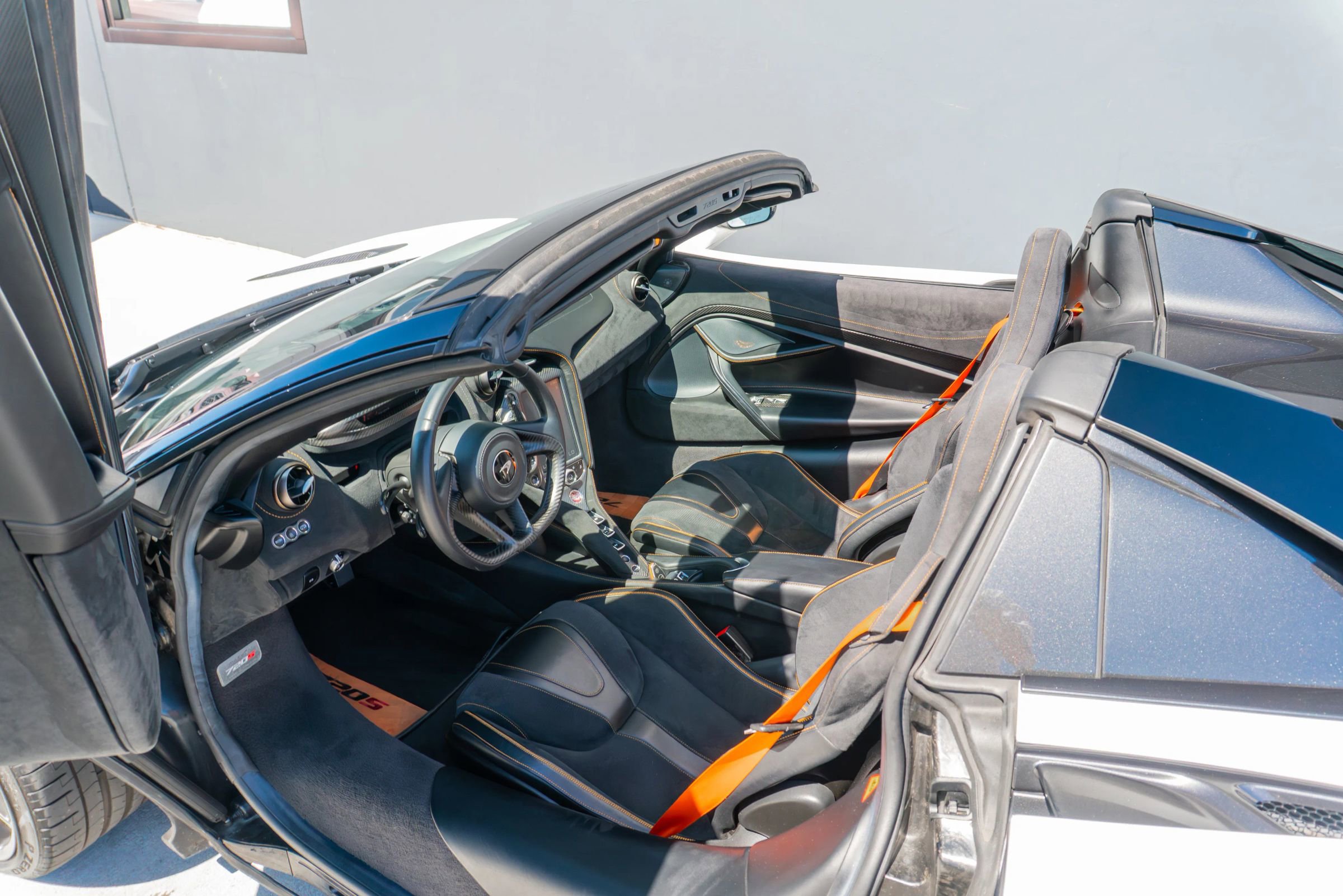 Used 2021 McLaren 720S Spider image 72