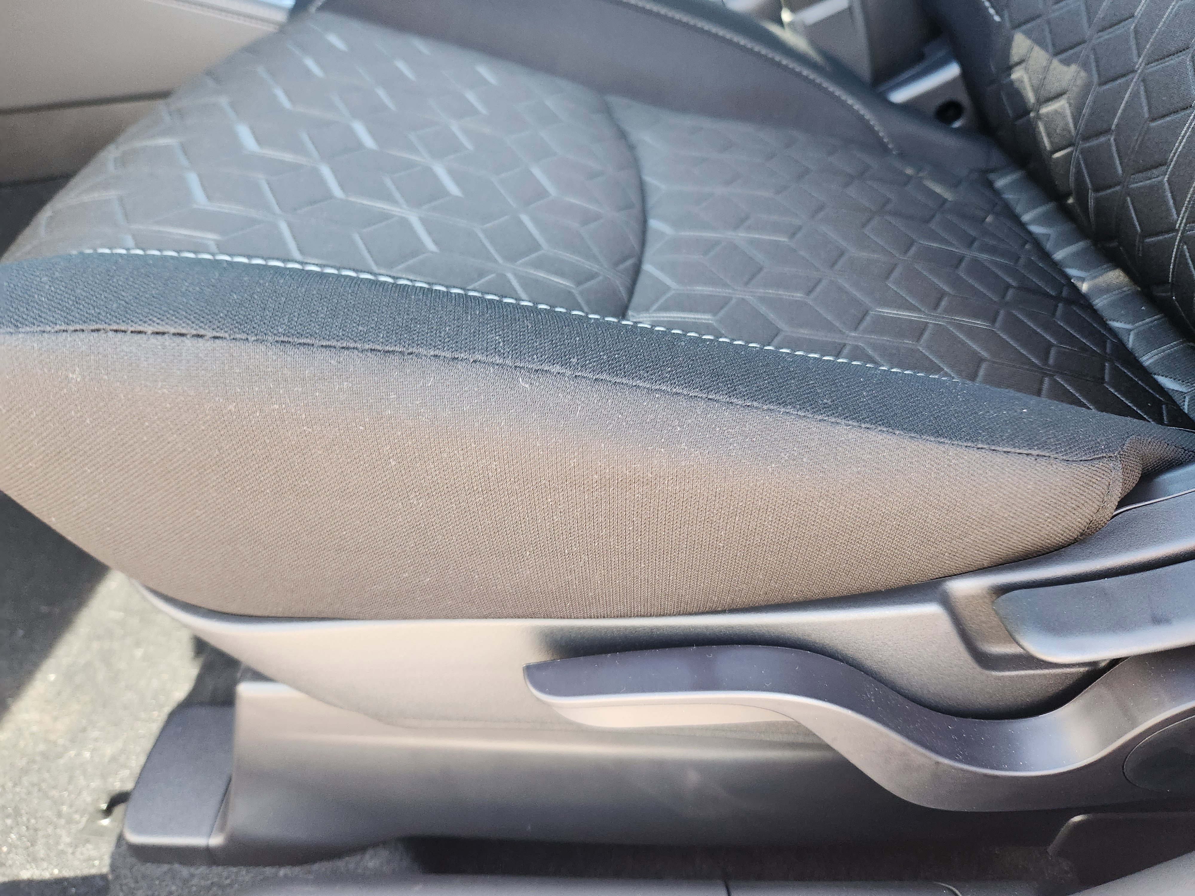 New 2025 Mitsubishi Outlander Sport ES image 17