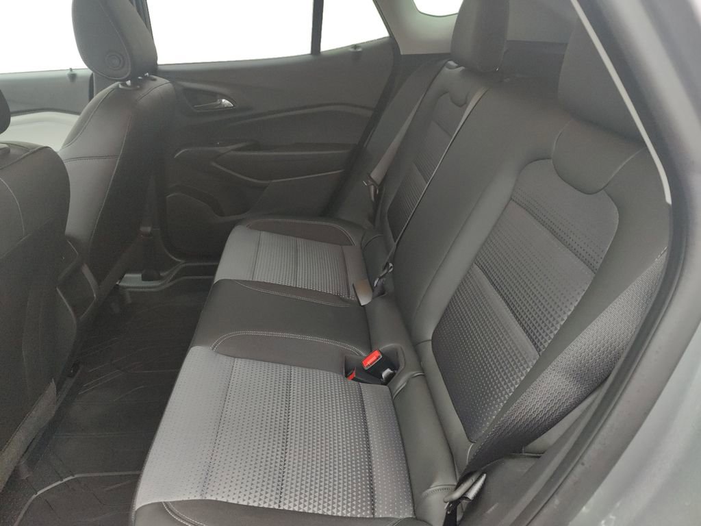 New 2025 Chevrolet Trax LT image 13