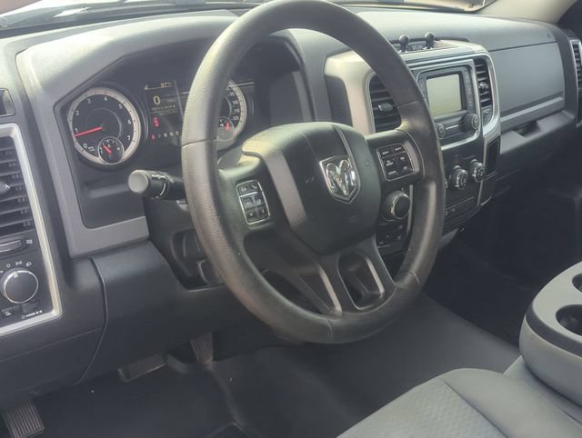 Used 2017 RAM 1500 Classic SLT AWD/4WD image 12