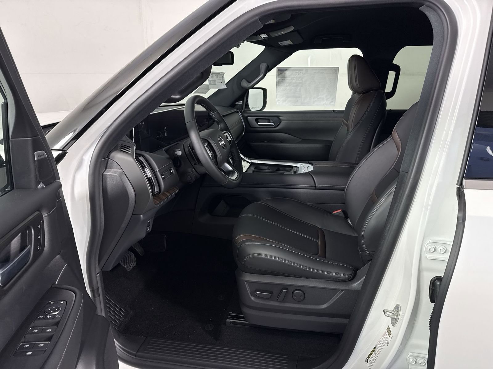 New 2026 Nissan Armada SL image 5