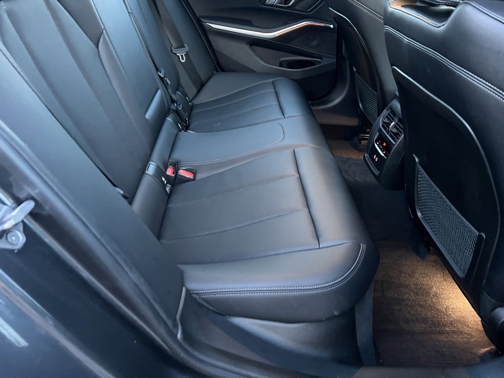 Used 2022 BMW 330i xDrive Sedan w/ Driving Assistance Package image 38