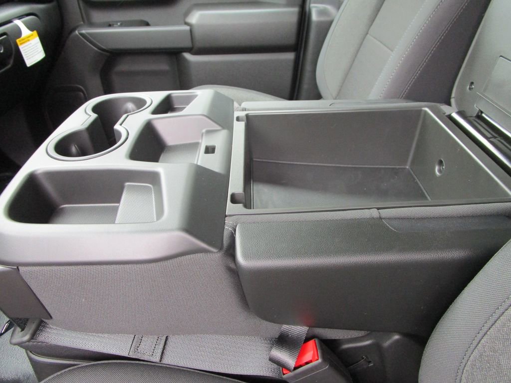 New 2026 GMC Sierra 3500 Pro w/ Convenience Package image 32