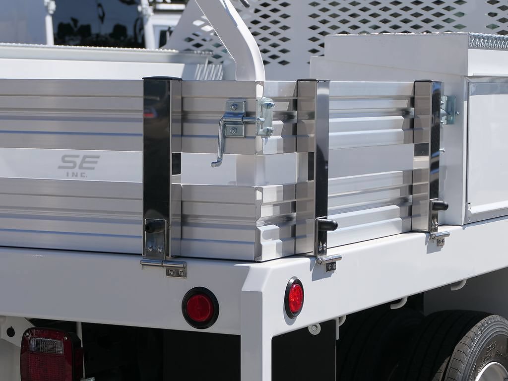New 2026 RAM 5500 Tradesman w/ Chrome Appearance Group RWD image 3