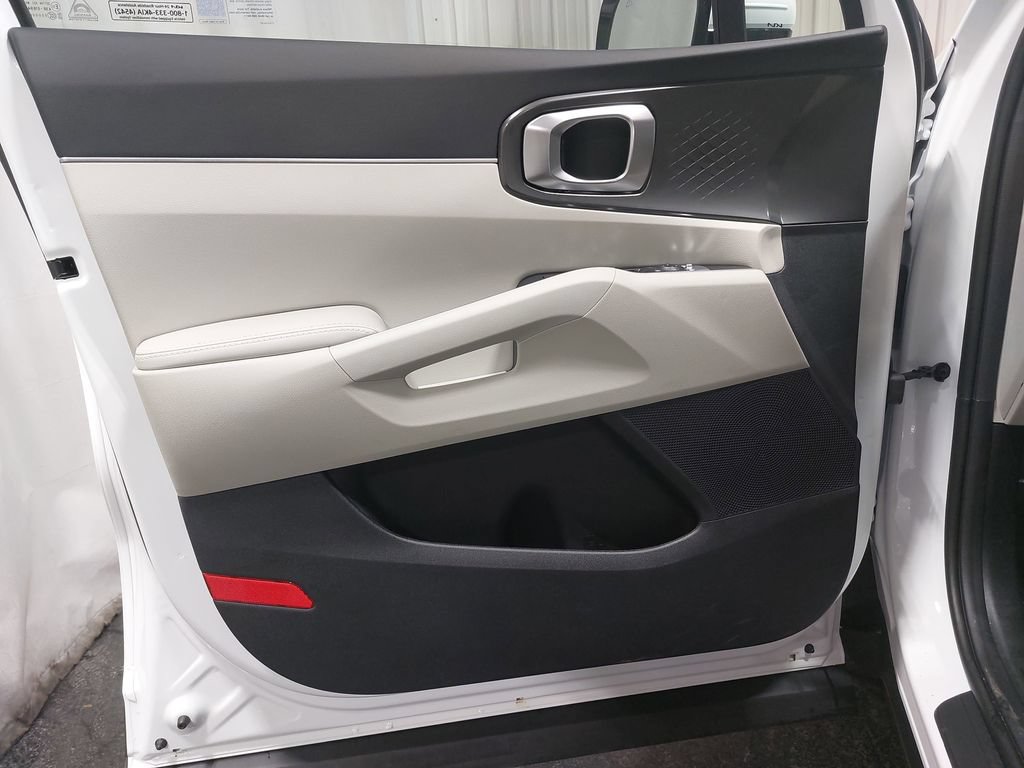 New 2026 Kia Sorento S w/ S Panoramic Sunroof Package FWD image 28
