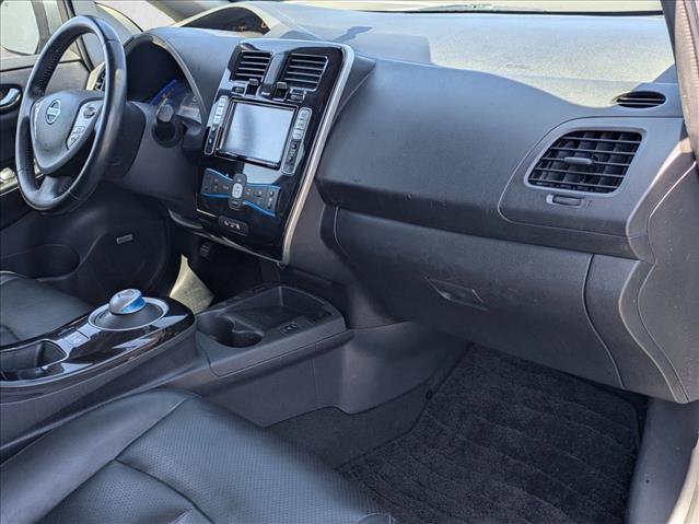 Used 2014 Nissan Leaf SL w/ Premium Package FWD image 21