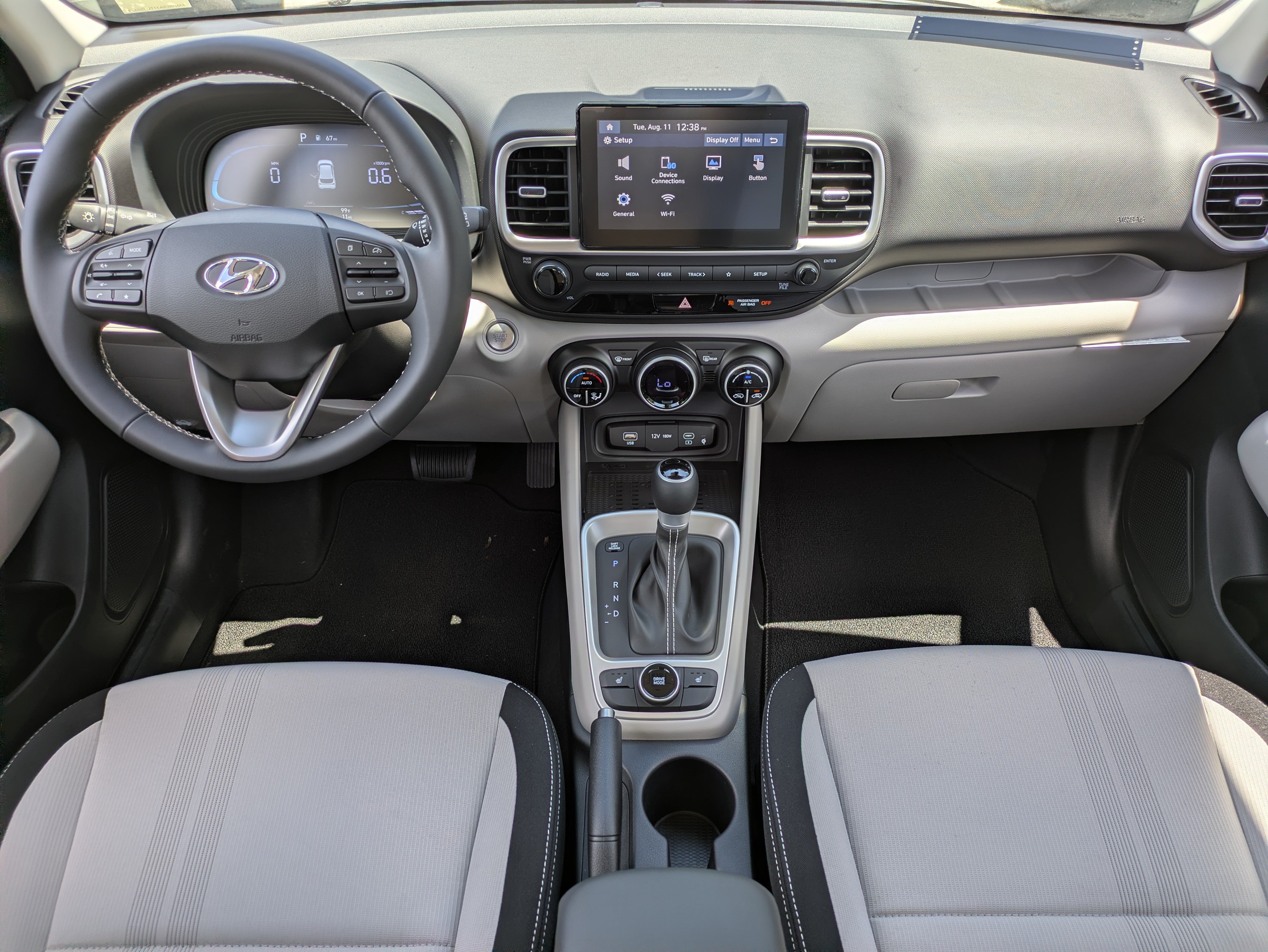 New 2026 Hyundai Venue SEL FWD image 12