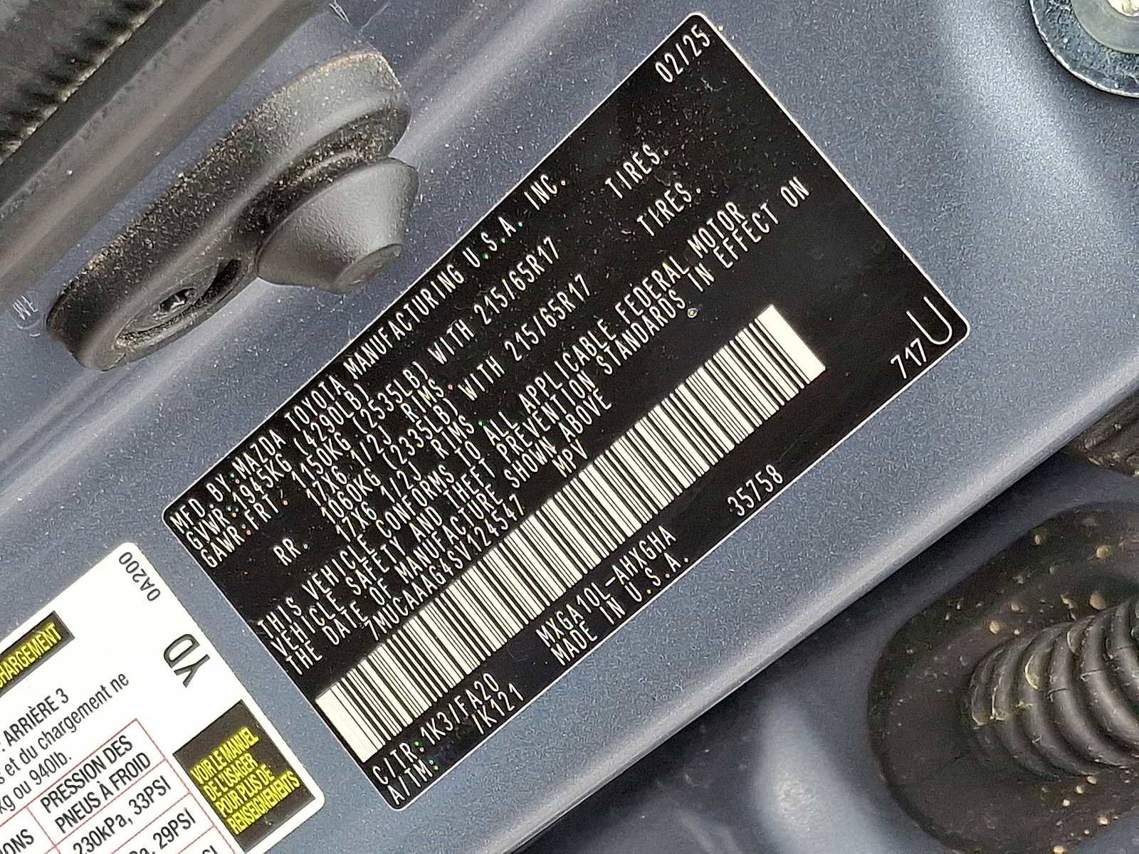 Used 2025 Toyota Corolla Cross LE image 38