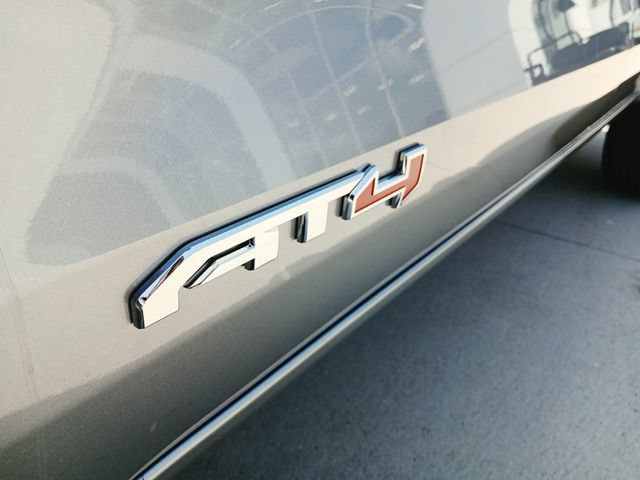 New 2026 GMC Canyon AT4 w/ Technology Plus Package AWD/4WD image 35