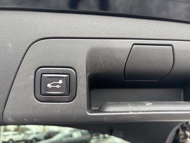 Used 2021 Buick Envision Essence image 17