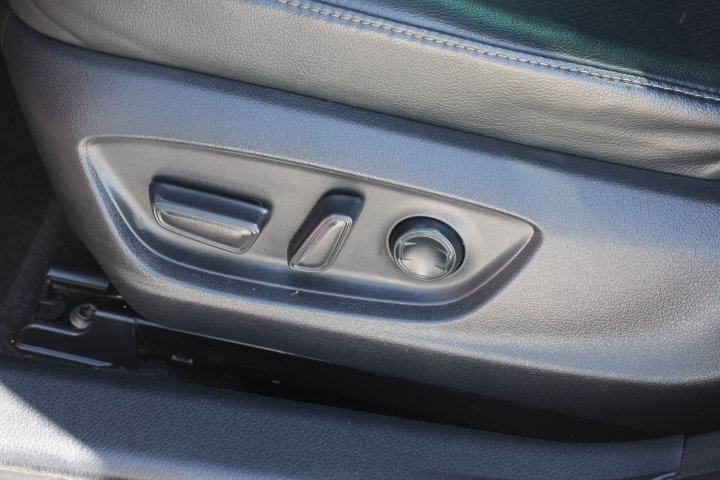 Certified 2021 Toyota Camry XLE FWD image 12