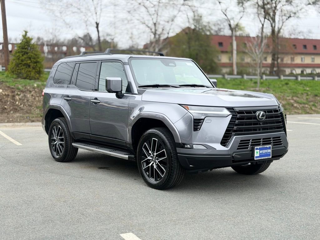 Used 2024 Lexus GX 550 w/ Accessory Package (Z1) image 9