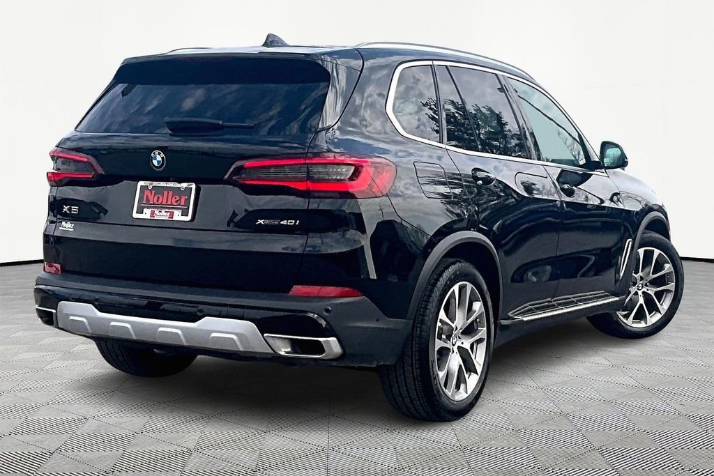 Used 2023 BMW X5 xDrive40i image 2