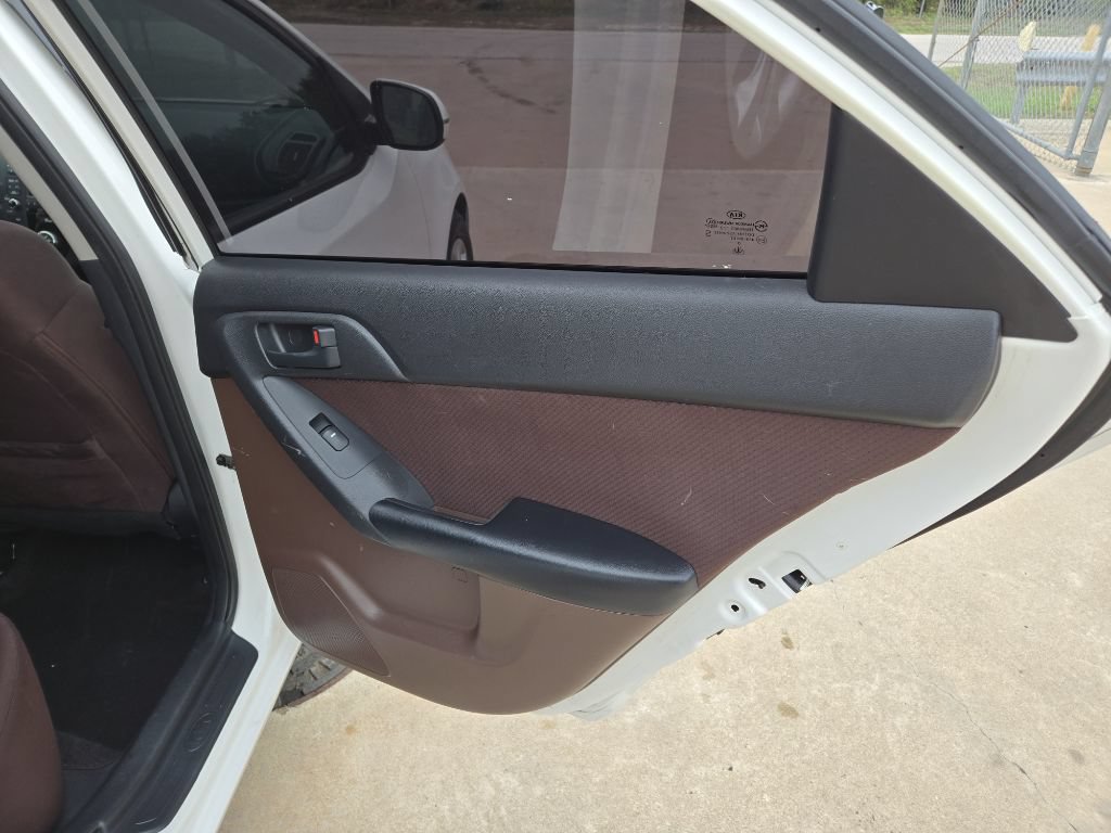 Used 2011 Kia Forte EX FWD image 14