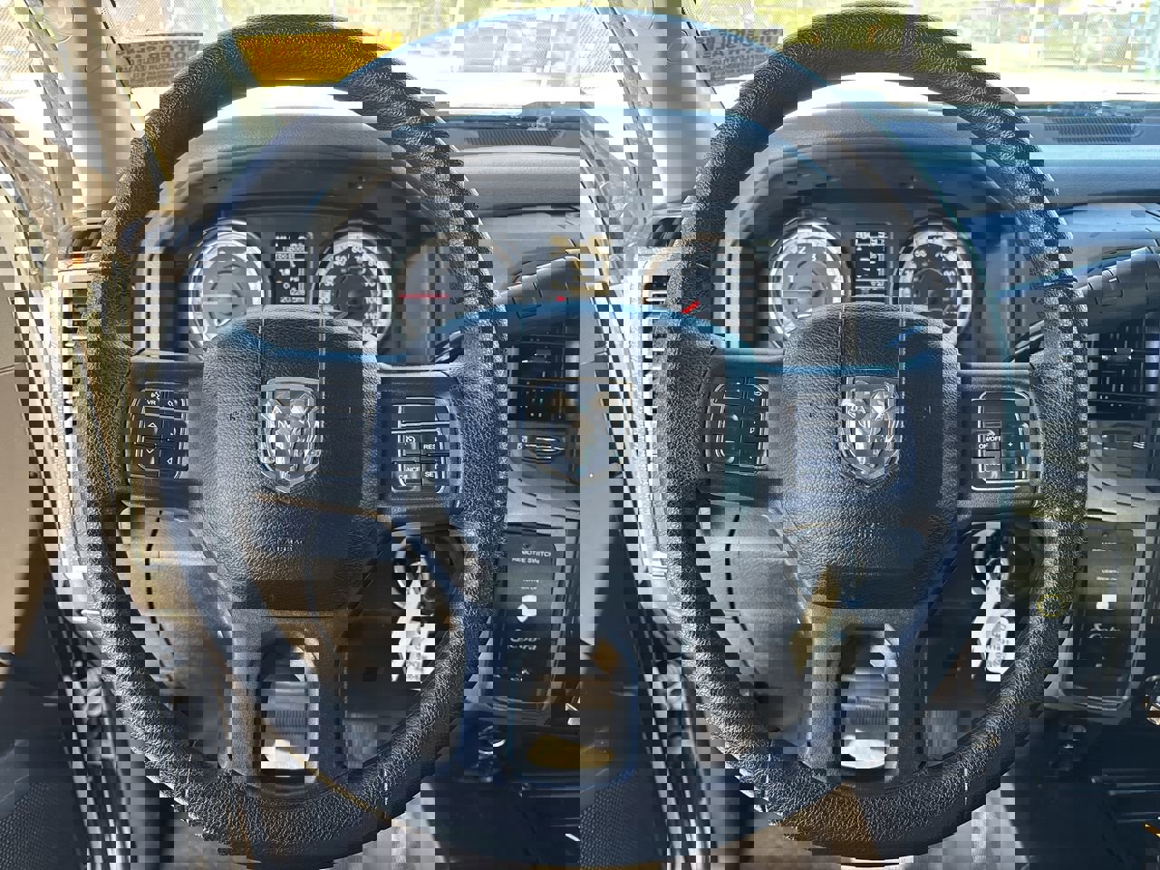 Used 2017 RAM 3500 Tradesman w/ Cold Weather Group image 28