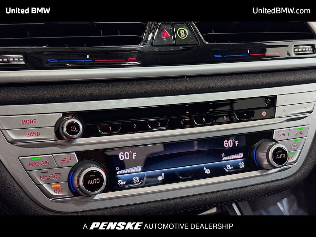 Used 2022 BMW 740i xDrive w/ Premium Package image 11