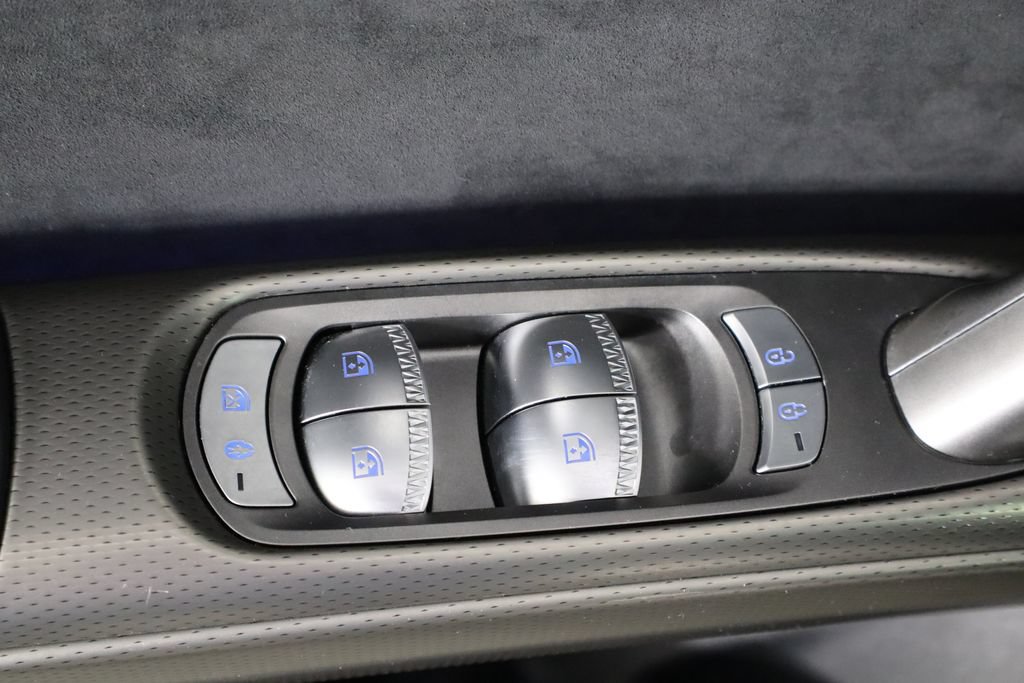 Used 2023 Genesis GV60 Performance AWD/4WD image 20