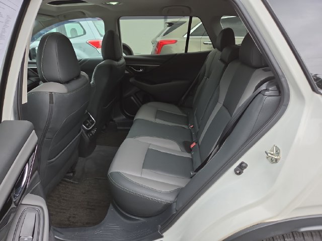 Used 2021 Subaru Outback Onyx Edition XT AWD/4WD image 16