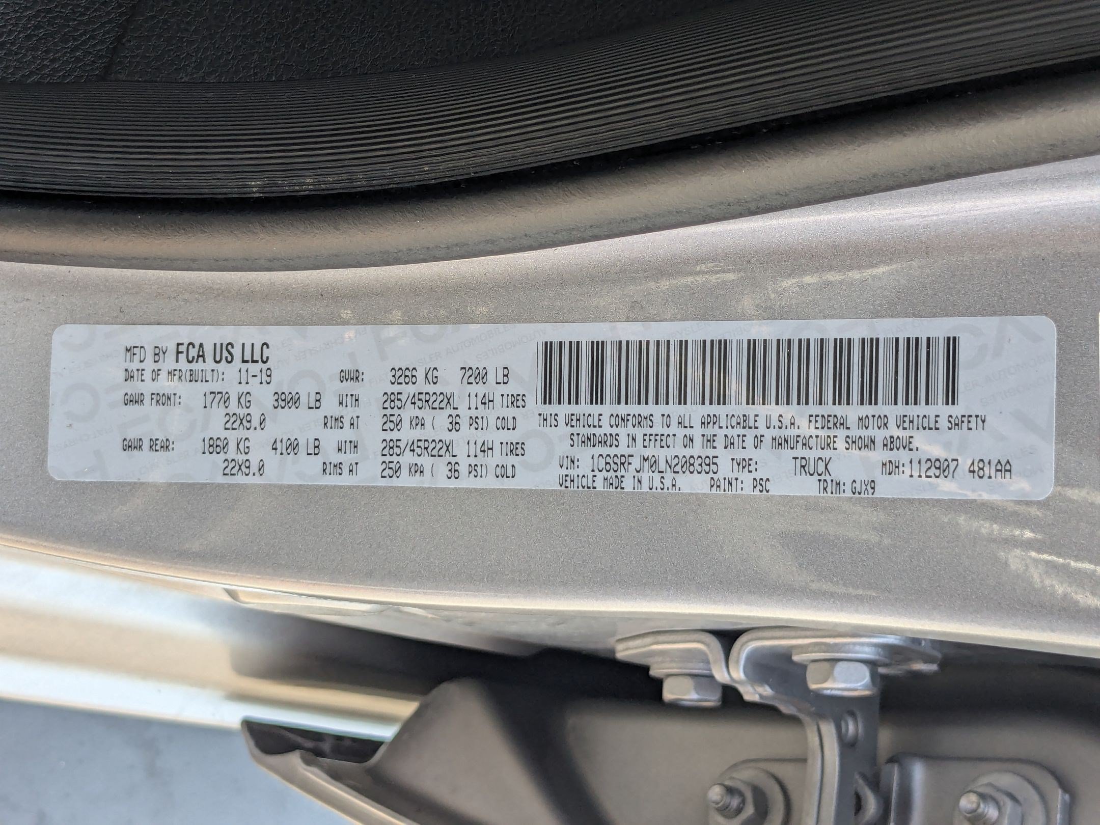 Used 2020 RAM 1500 Laramie AWD/4WD image 33