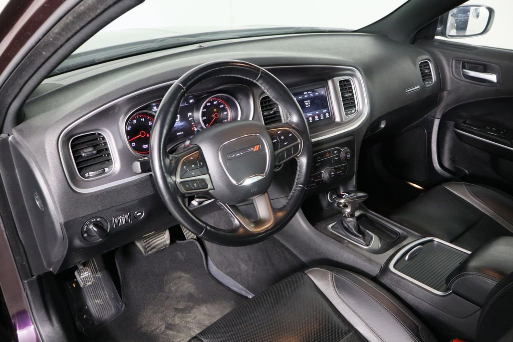 Used 2021 Dodge Charger SXT w/ Leather Interior Group image 28