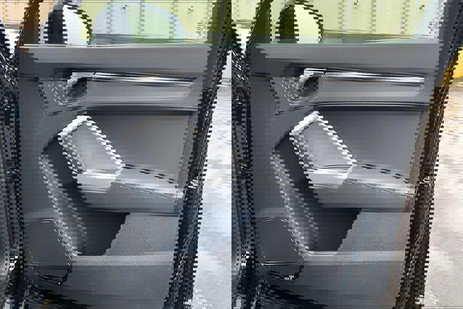 Used 2025 Audi Q3 2.0T Premium Plus image 27