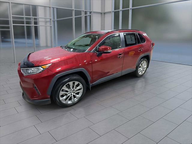 Certified 2021 Toyota RAV4 XLE Premium image 4