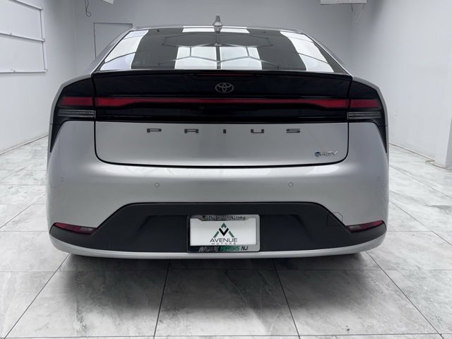 Used 2024 Toyota Prius LE image 6