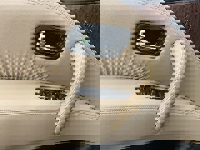 Used 2018 Nissan Armada SL image 29