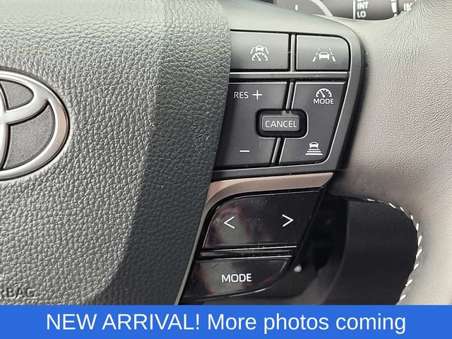 Used 2025 Toyota Camry SE FWD image 25