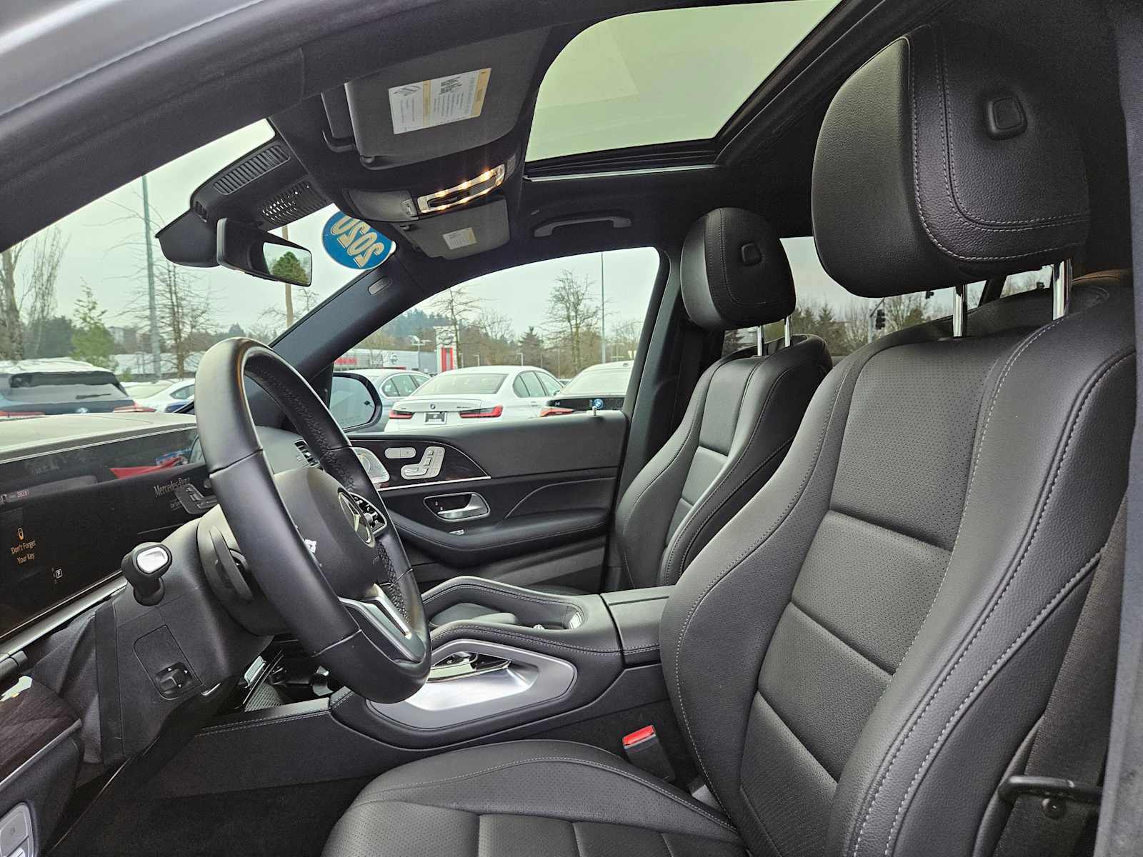 Used 2020 Mercedes-Benz GLS 450 4MATIC image 24