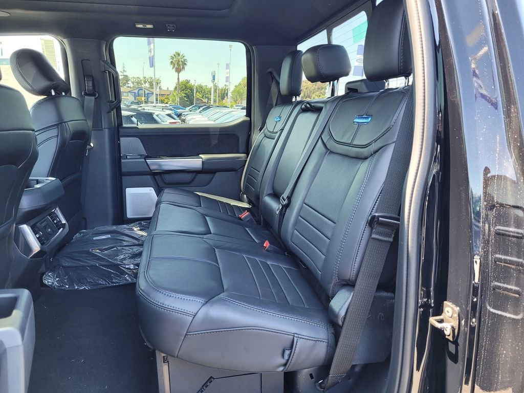 New 2025 Ford F350 Platinum w/ Tremor Off-Road Package image 34