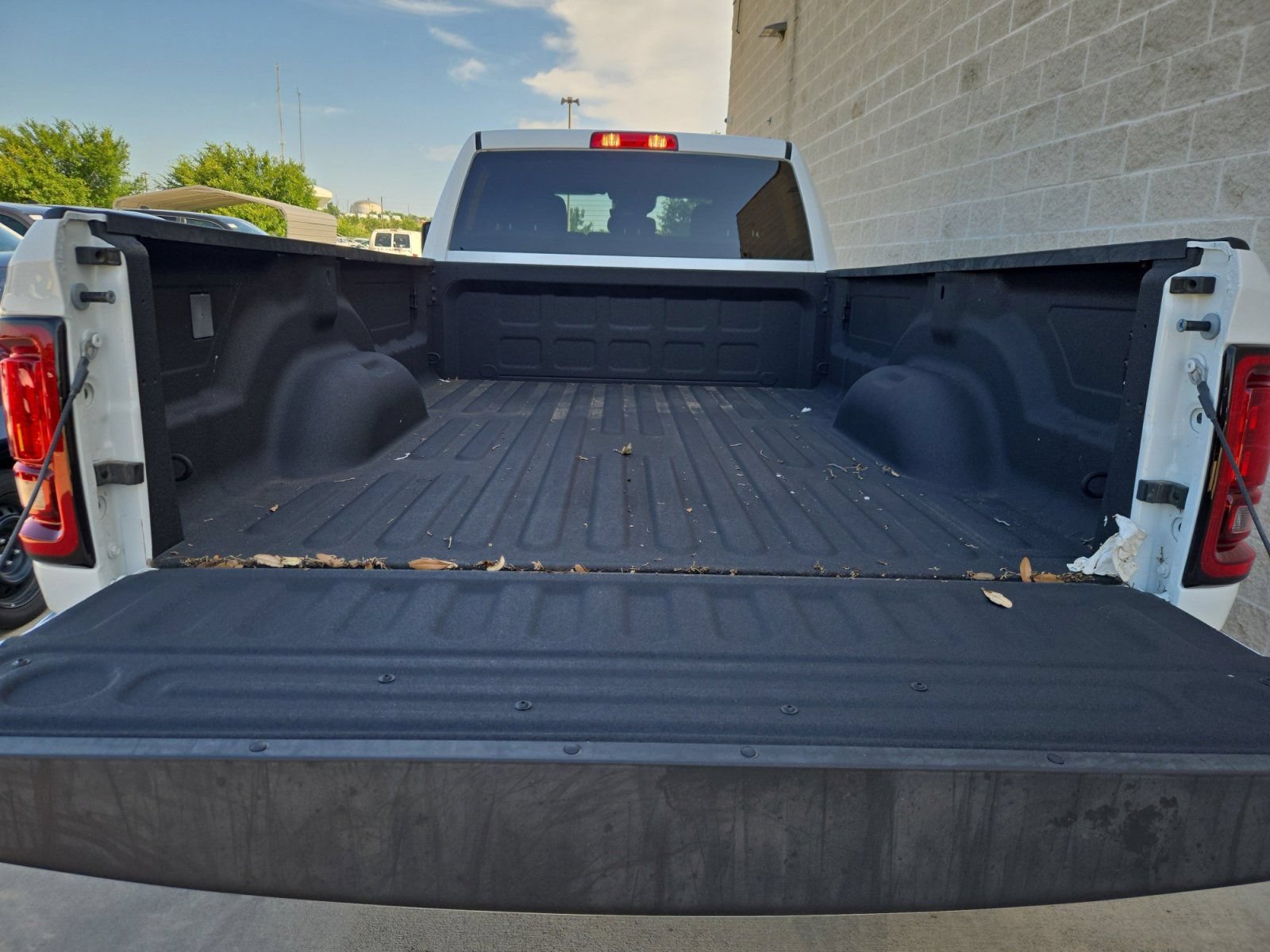 Used 2025 RAM 2500 Lone Star AWD/4WD image 25