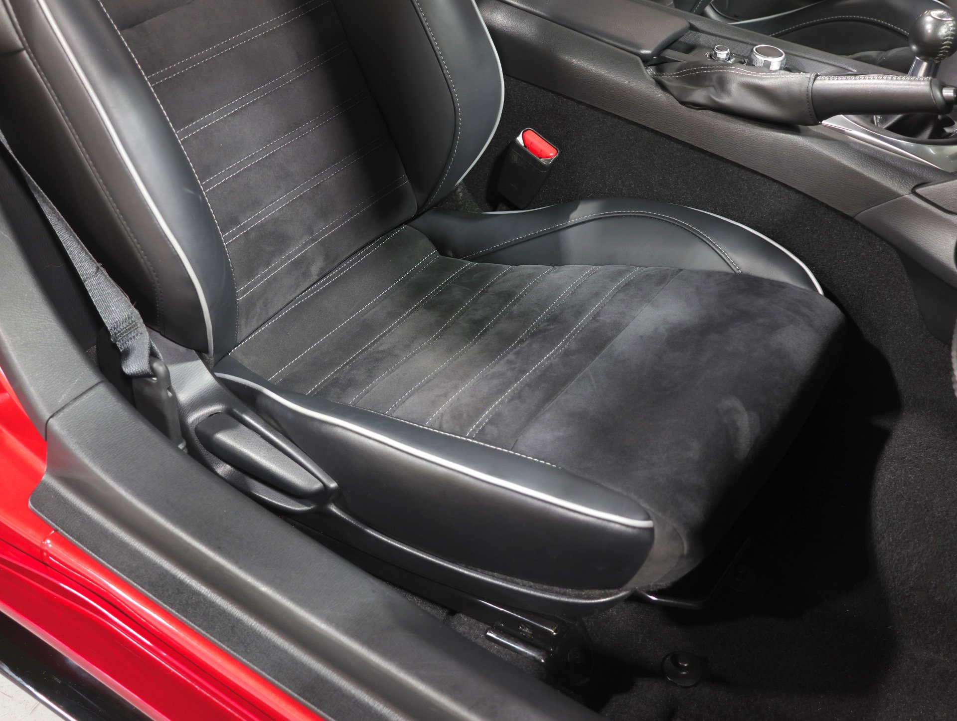 Used 2020 MAZDA MX-5 Miata RF Club w/ Brembo/BBS Recaro Package image 65