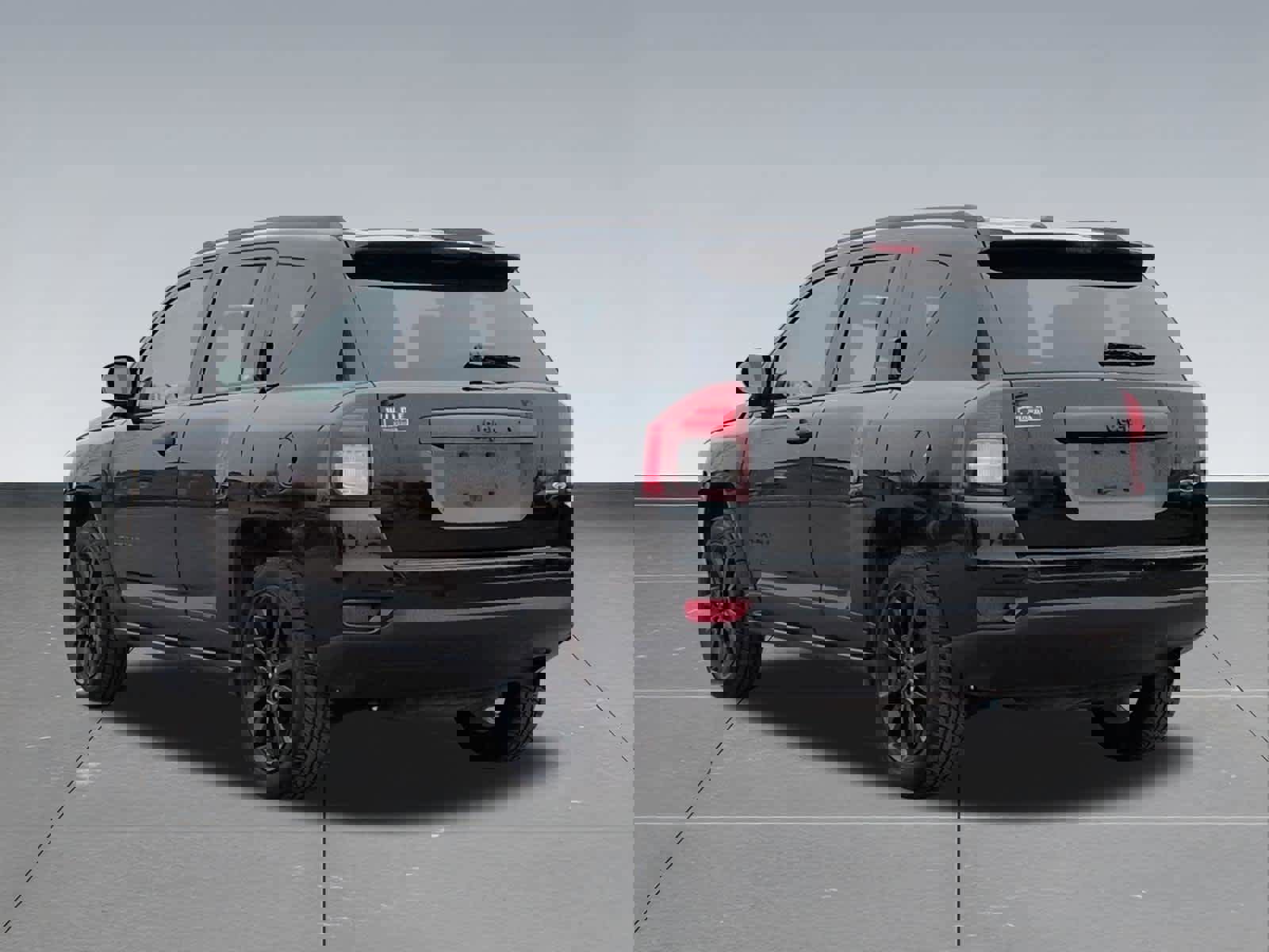 Used 2015 Jeep Compass Sport image 3