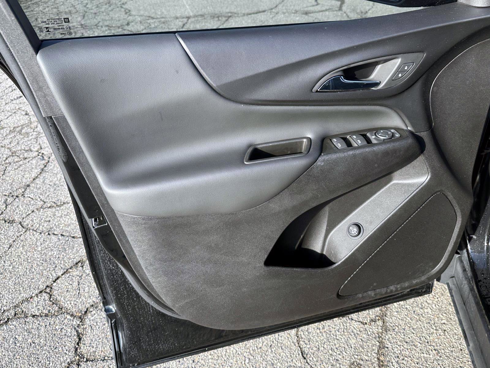 Used 2024 Chevrolet Equinox LT w/ LPO, Floor Liner Package image 14