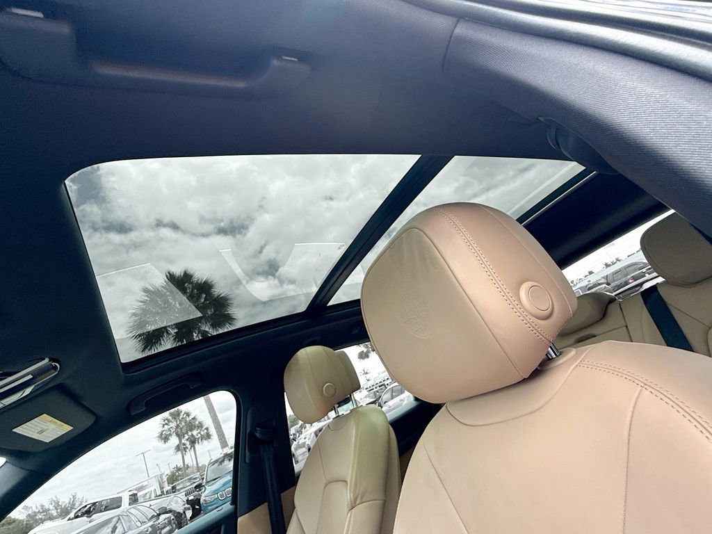 Used 2021 Porsche Cayenne S AWD/4WD image 24