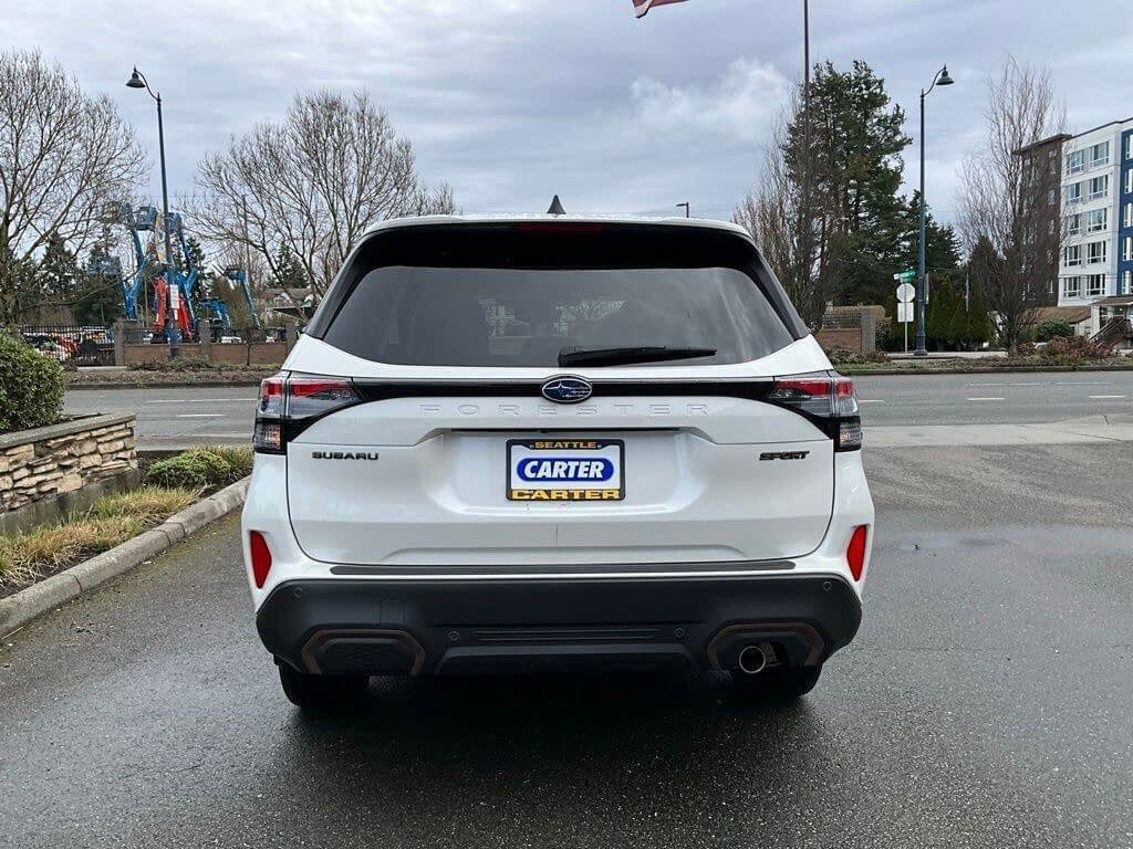 Used 2025 Subaru Forester Sport image 7