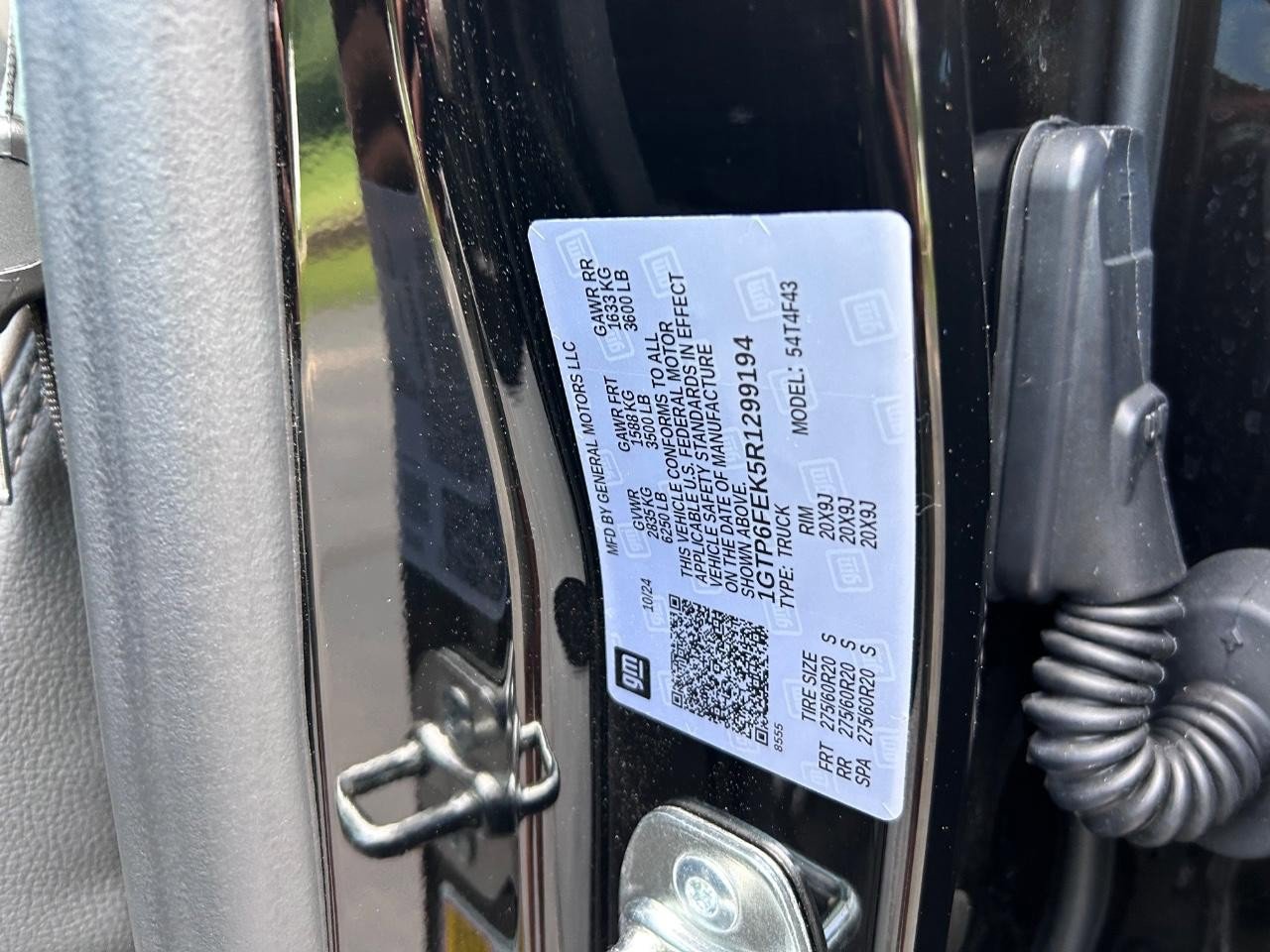 Used 2024 GMC Canyon Denali w/ LPO, Denali Black Edition image 22