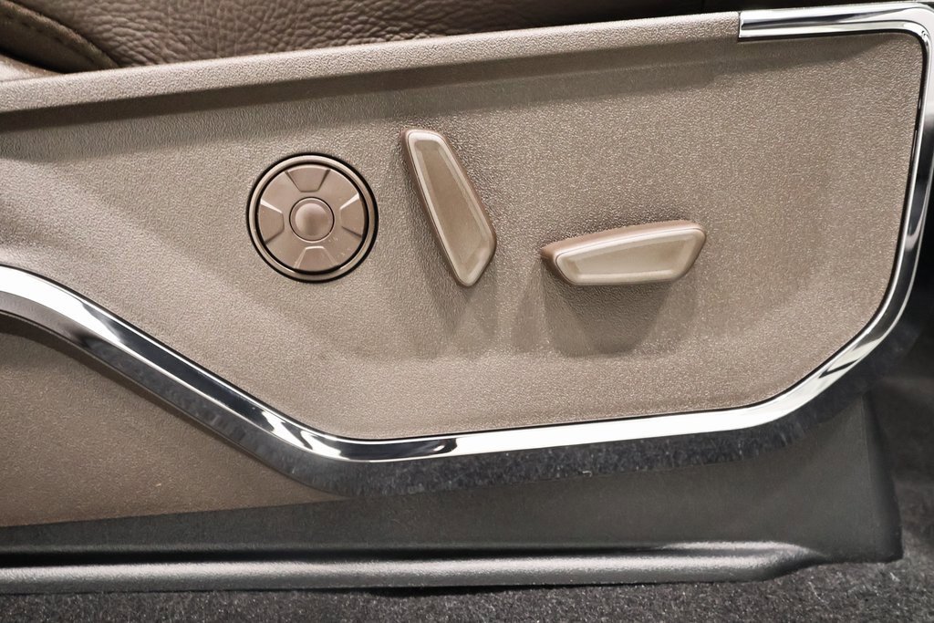 New 2025 Ford F350 King Ranch w/ Chrome Package image 18