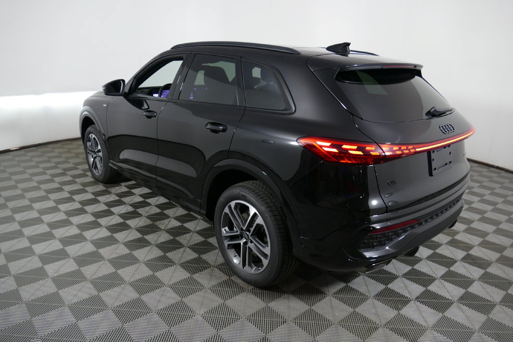New 2026 Audi Q5 2.0T AWD/4WD image 5