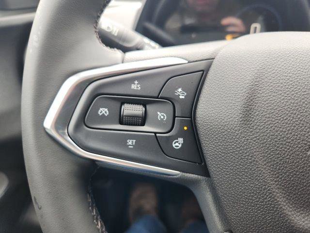 New 2026 Chevrolet Trax LT w/ Driver Confidence Package FWD image 14