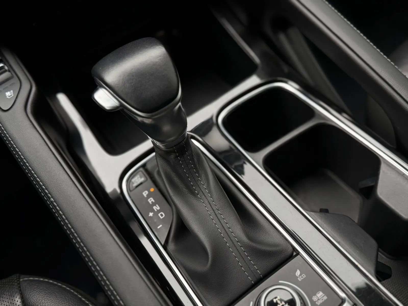 Used 2024 Kia Telluride EX image 38