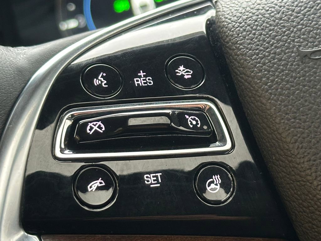 Used 2020 Cadillac Escalade Premium Luxury image 35