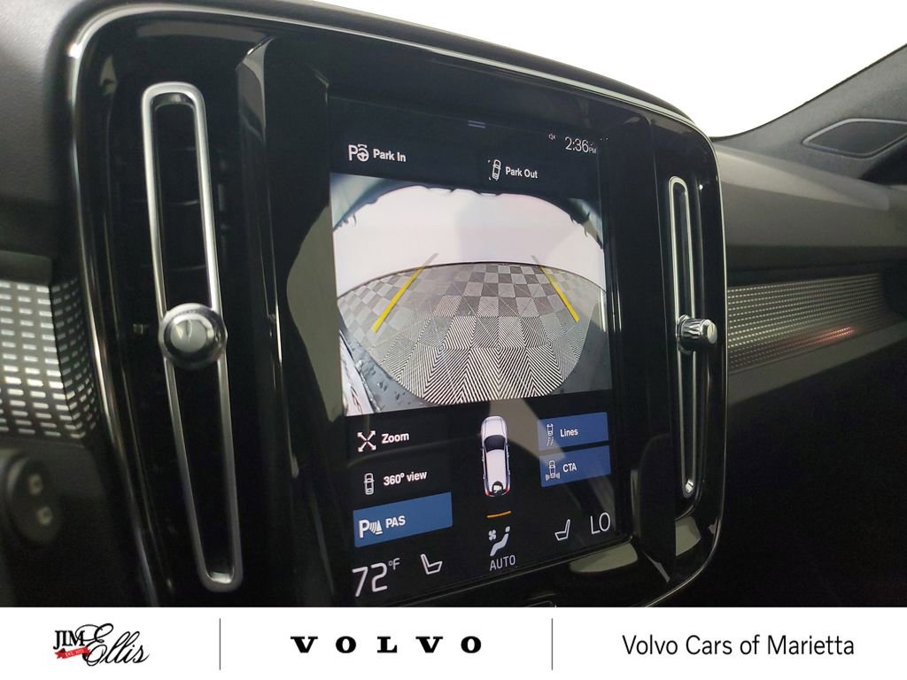 Used 2021 Volvo XC40 T5 R-Design w/ Advanced Package AWD/4WD image 31